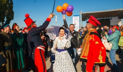 «Ростелеком» принял участие в исторической реконструкции «Оборона Таганрога 1855 года»