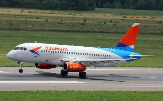 Сбербанк выделил 500 млн рублей на развитие авиакомпании «Азимут»