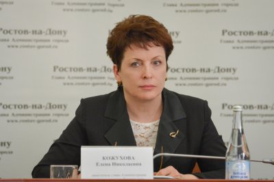 КОЖУХОВА Елена