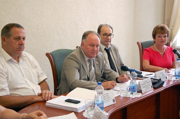 Андрей Харченко на заседании Законодательного собрания Ростовской области